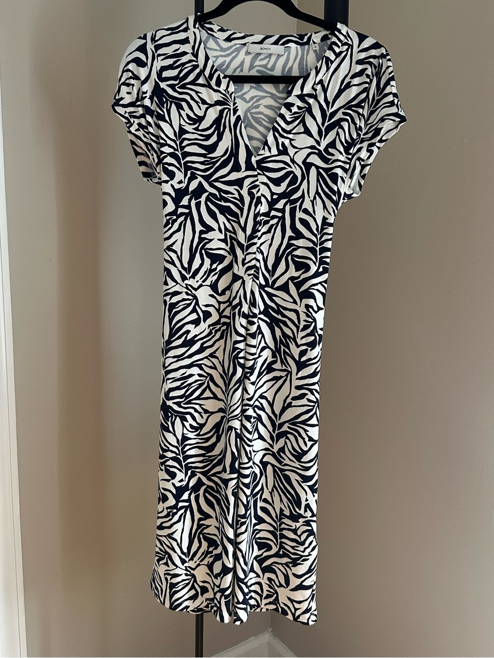 Black & White Zebra Print V-Neck Dress